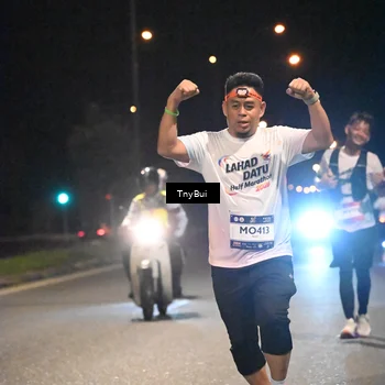 Runner Photo 7757445