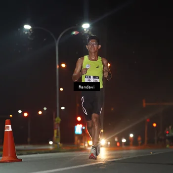Runner Photo 7757450