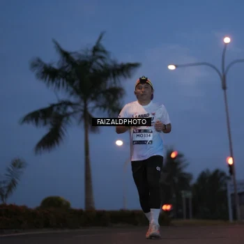 Runner Photo 7757466