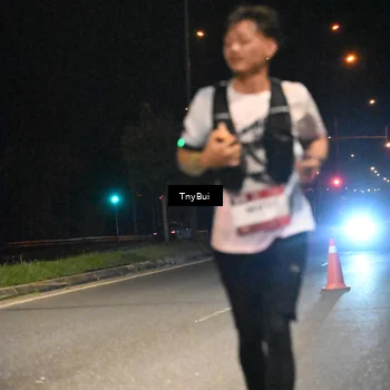 Runner Photo 7757493
