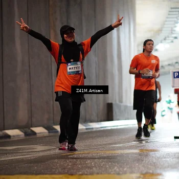 Runner Photo 7757498