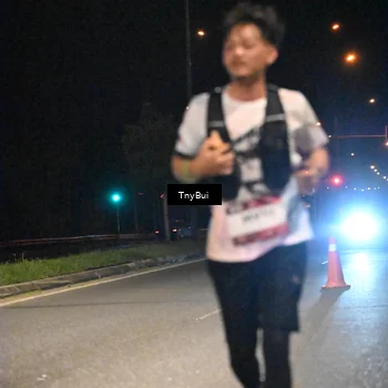 Runner Photo 7757545