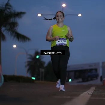Runner Photo 7757549