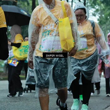 Runner Photo 7757578