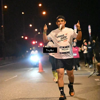 Runner Photo 7757588