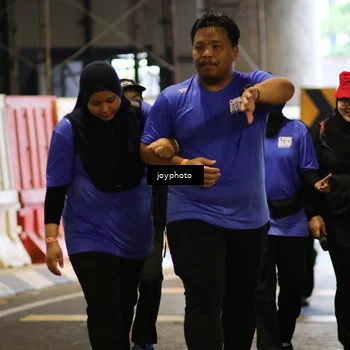 Runner Photo 7757594
