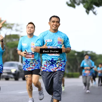 Runner Photo 7757618