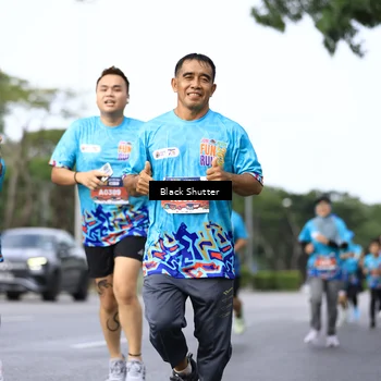 Runner Photo 7757619