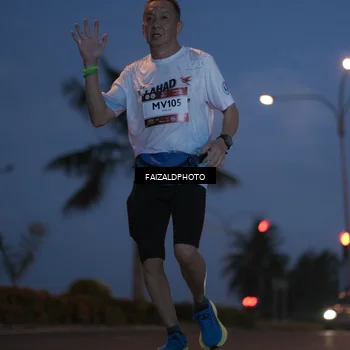 Runner Photo 7757635