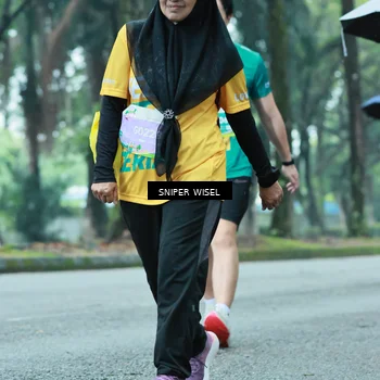 Runner Photo 7757640