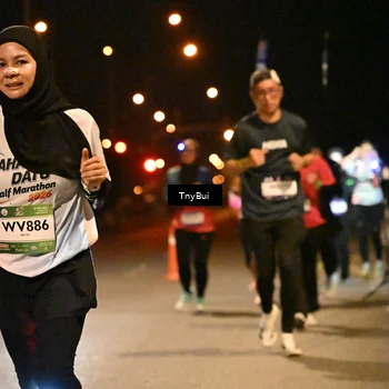 Runner Photo 7757661