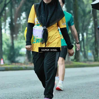 Runner Photo 7757667