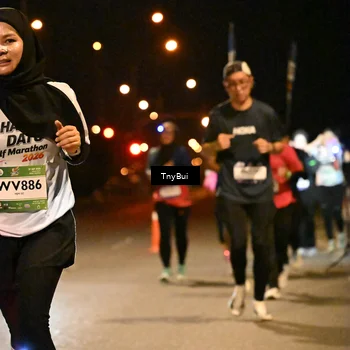 Runner Photo 7757668