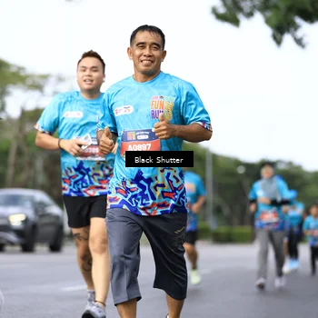 Runner Photo 7757670