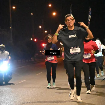 Runner Photo 7757723