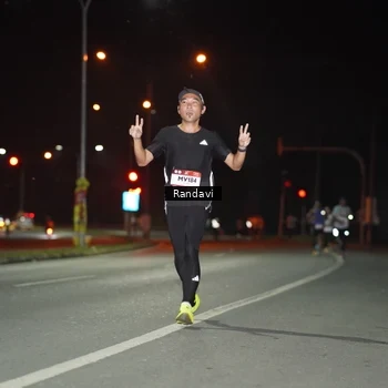 Runner Photo 7757761