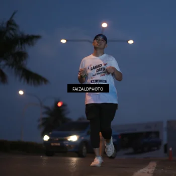 Runner Photo 7757775