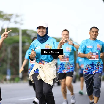 Runner Photo 7757776