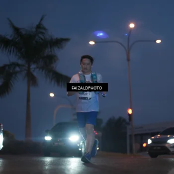 Runner Photo 7757787
