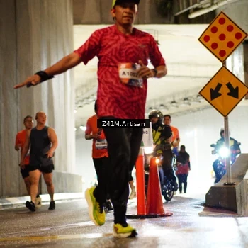 Runner Photo 7757789