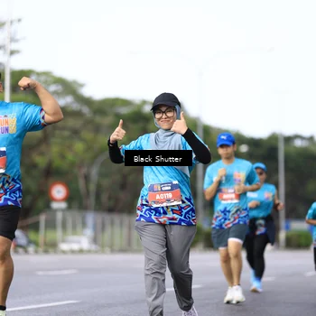 Runner Photo 7757808