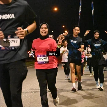 Runner Photo 7757809