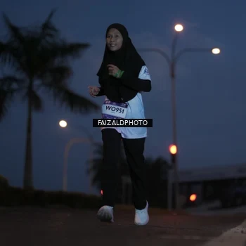 Runner Photo 7757815