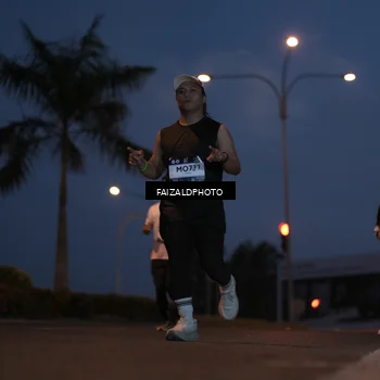 Runner Photo 7757839