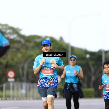 Runner Photo 7757847