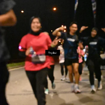 Runner Photo 7757851