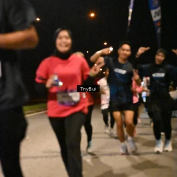 Runner Photo 7757852