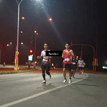 Runner Photo 7757930