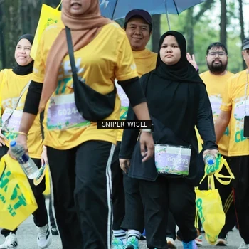 Runner Photo 7757937