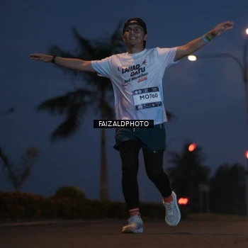 Runner Photo 7757948