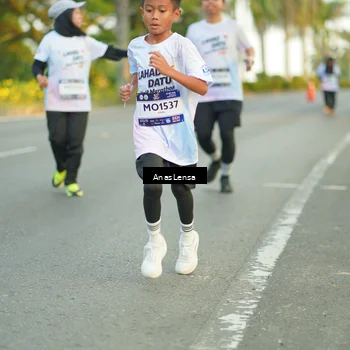 Runner Photo 7757966
