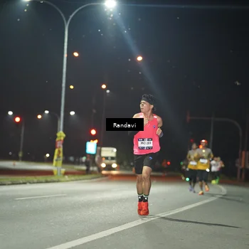 Runner Photo 7757971