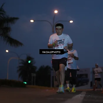 Runner Photo 7757973