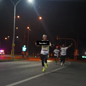 Runner Photo 7757990