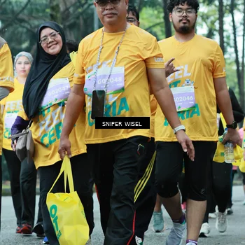 Runner Photo 7757996