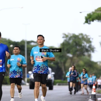 Runner Photo 7758011