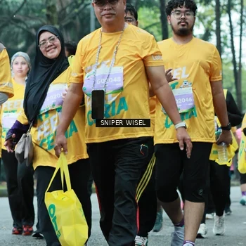 Runner Photo 7758012