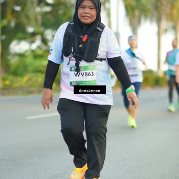 Runner Photo 7758023