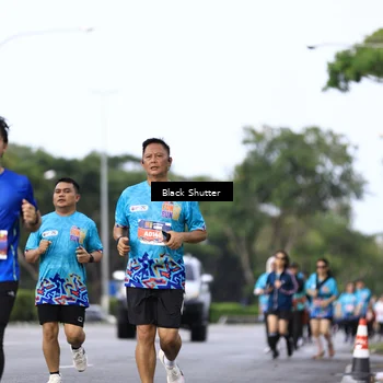 Runner Photo 7758026