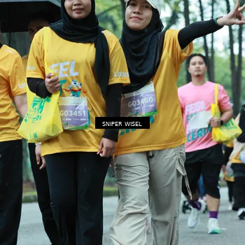 Runner Photo 7758031