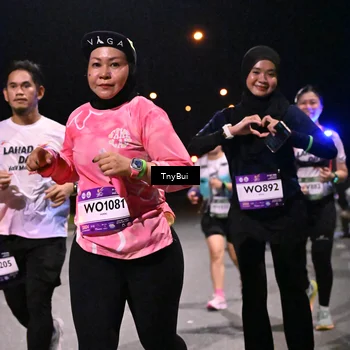 Runner Photo 7758032