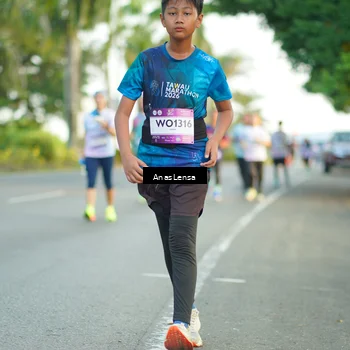 Runner Photo 7758044