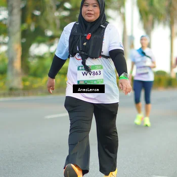 Runner Photo 7758047