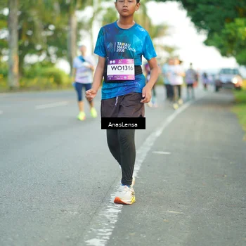 Runner Photo 7758050