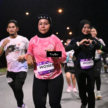 Runner Photo 7758073
