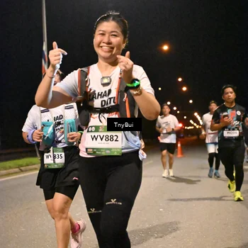 Runner Photo 7758089